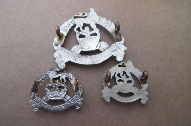 Rhodesia - Pre U.D.I. - Rhodesia Army Pay Corps Ordinary Ranks Cap & Collar Badges